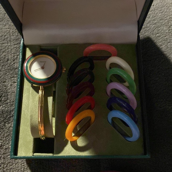 Vintage Gucci Watch - Picture 3 of 8